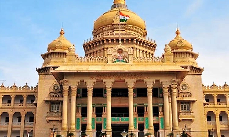 ಸಚಿವ ಸಂಪುಟ ವಿಸ್ತರಣೆ ಆಯ್ತು, ಇನ್ನು ಖಾತೆ ಹಂಚಿಕೆ ಕ್ಯಾತೆ