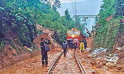 ಮಂಗಳೂರು - ಬೆಂಗಳೂರು ರೈಲು ಸಂಚಾರ ಪುನರಾರಂಭ