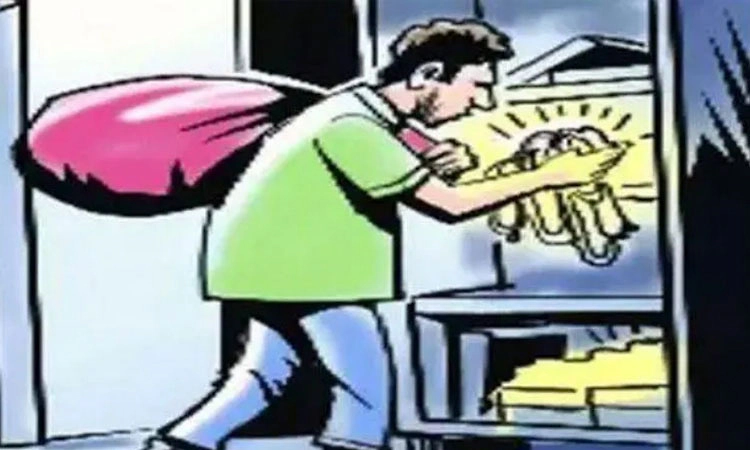 ಆನಂದಪುರ: ಮನೆಯ ಬಾಗಿಲು ಮುರಿದು 12 ಲಕ್ಷ ರೂ. ಮೌಲ್ಯದ ಚಿನ್ನಾಭರಣ, ಬೆಳ್ಳಿ ಕಳ್ಳತನ