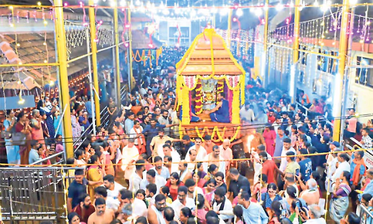 Kukke Subrahmanya’s annual Champa Shashti festival concludes with water chariot ritual