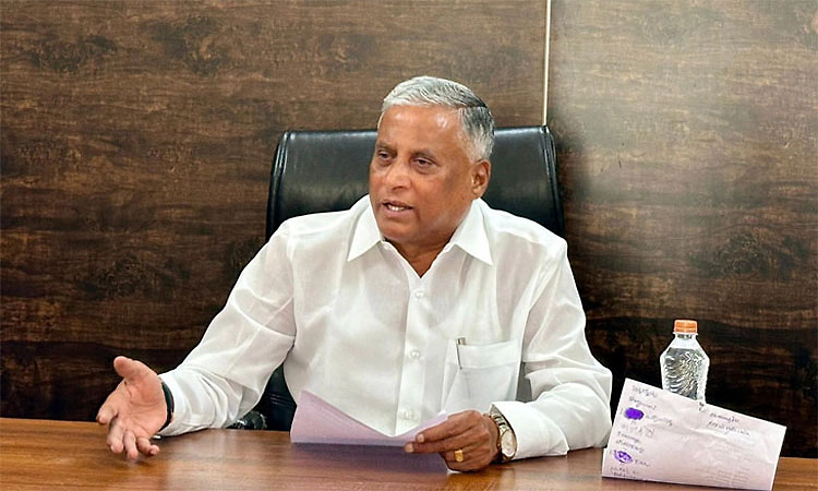 ಜನಾರ್ದನ ರೆಡ್ಡಿ ಮೇಲೆ ಇಟ್ಟ ಗುರಿ ಹುಡುಗನಿಗೆ ಬಿದ್ದಿದೆ: ಬಳ್ಳಾರಿಯಲ್ಲಿ ಸೋಮಣ್ಣ ವಾಗ್ದಾಳಿ