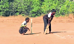 Puttur; ವೈಕಲ್ಯ ಮೆಟ್ಟಿನಿಂತ ಕ್ರಿಕೆಟ್‌ ಪ್ರತಿಭೆಗಳು!