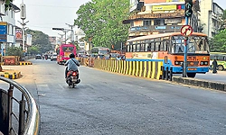 Mangaluru: ಬ್ಯಾರಿಕೇಡ್‌ ಬದಲು ಕಾಂಕ್ರೀಟ್‌ ವಿಭಜಕ