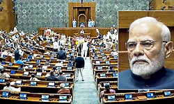 ಲೋಕಸಭೆಯಲ್ಲಿ ಮೋದಿಯನ್ನು ಸುತ್ತುವರೆದ ಮಹಿಳಾ ಸಂಸದರು!