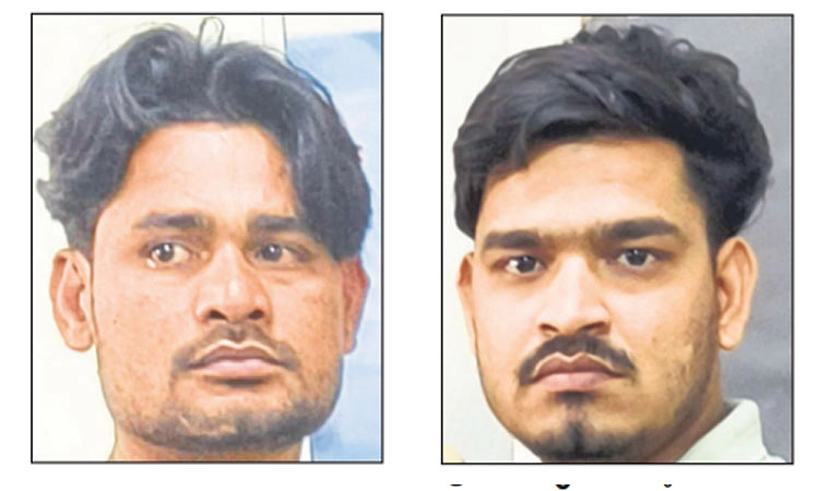 ದೆಹಲಿಯಿಂದ ವಿಮಾನದಲ್ಲಿ ಬಂದು ಮೊಬೈಲ್‌ ಕದಿಯುತ್ತಿದ್ದ ಇಬ್ಬರು ಸೆರೆ