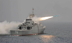 Israel-Iran War: ಲಂಕಾ ಕರಾವಳಿ ಪ್ರದೇಶದಲ್ಲಿ ಇರಾನ್‌ ಹಡಗಿನ ಮೇಲೆ ದಾಳಿ-100 ಮಂದಿ ಕಣ್ಮರೆ