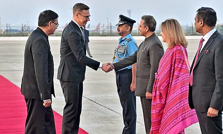 4 ದಿನದ ಪ್ರವಾಸಕ್ಕೆ ಭಾರತಕ್ಕೆ ಆಗಮಿಸಿದ ಫಿನ್ಲೆಂಡ್‌ ಅಧ್ಯಕ್ಷ!