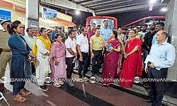 Mangaluru:ಮಹಿಳಾ ಆಯೋಗದ ಅಧ್ಯಕ್ಷೆ KSRTC ನಿಲ್ದಾಣಕ್ಕೆ ಅನಿರೀಕ್ಷಿತ ಭೇಟಿ,ಪರಿಶೀಲನೆ