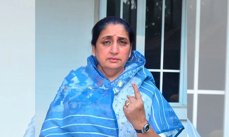 Maharashtra bypolls: Sunetra Pawar marches ahead in Baramati, BJP's Akshay Kardile leads in Rahuri