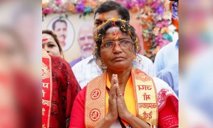 West Bengal Election: ಪಾನಿಹಾಟಿಯಲ್ಲಿ RG Kar ಸಂತ್ರಸ್ತೆಯ ತಾಯಿ ರತ್ನ ದೇವನಾಥ್ ಮುನ್ನಡೆ