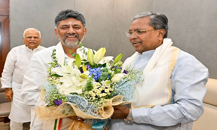 13 ಸಚಿವರ ಆಯ್ಕೆ ಆಯ್ತು, ಈಗ ಖಾತೆ ಹಂಚಿಕೆ ಸರ್ಕಸ್‌