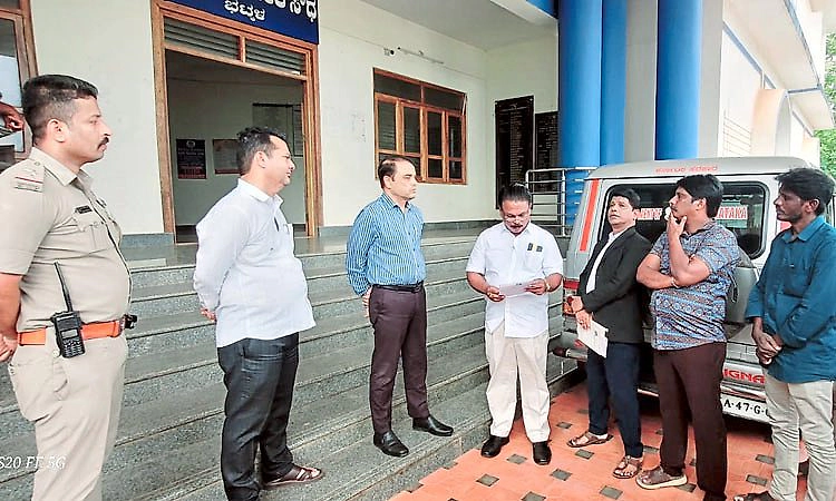 Bhatkal: ಸೂಸಗಡಿ ನಿವಾಸಿಗಳಿಗೆ ಪುನರ್ವಸತಿ ಕಲ್ಪಿಸದೆ ತೆರವುಗೊಳಿಸದಂತೆ ಮನವಿ