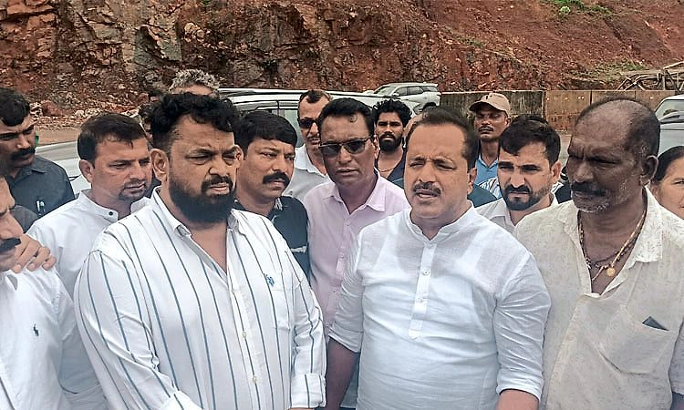 ಶಿರೂರು ದುರಂತ ಮರುಕಳಿಸದಂತೆ ಮುನ್ನೆಚ್ಚರಿಕೆ: ಸಚಿವ ಯು.ಟಿ. ಖಾದರ್
