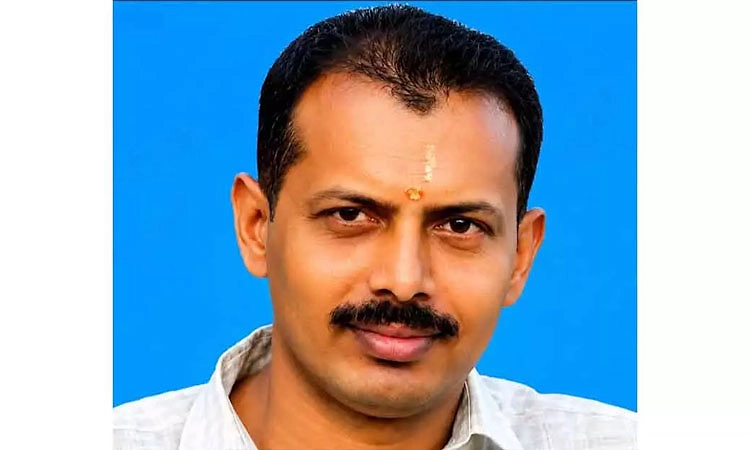 Kasaragodu: ಬಸ್‌ ಕಂಡಕ್ಟರ್‌ ನೇಣು ಬಿಗಿದು ಆತ್ಮಹತ್ಯೆ