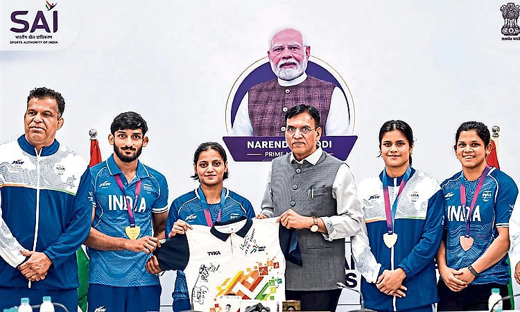 ಪದಕ ವಿಜೇತರು ತವರಿಗೆ ಬಂದರು: ಮುಂದಿನ ಗುರಿ ಏಷ್ಯನ್‌ ಗೇಮ್ಸ್‌