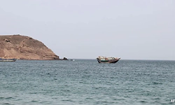 Yemen clashes kill 81 as Houthis push towards Red Sea chokepoint