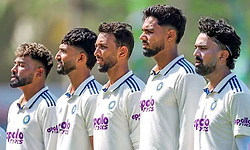 Duleep Trophy Final: ದಕ್ಷಿಣ ವಲಯ ತಂಡಕ್ಕೆ ರಾಹುಲ್‌, ಪಡಿಕ್ಕಲ್‌, ಸಿರಾಜ್‌ ಸೇರ್ಪಡೆ
