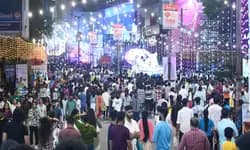 ಮಂಗಳೂರು ದಸರಾ: ರಾತ್ರಿಯಿಡೀ ಜನಸಾಗರ; 15 ಗಂಟೆ ಶೋಭಾಯಾತ್ರೆ