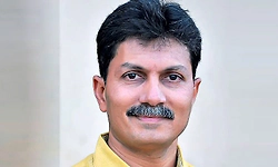 ಎಸ್‌ಐಆರ್‌ ವಿಚಾರ: ಪೊಲೀಸರಿಂದ ಬಿಜೆಪಿ ಮುಖಂಡ ಡಾ.ರವಿ ಪಾಟೀಲ್ ವಿಚಾರಣೆ