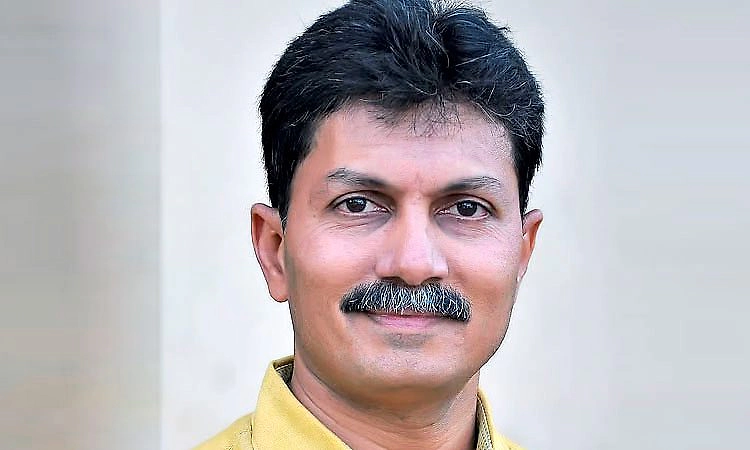 ಎಸ್‌ಐಆರ್‌ ವಿಚಾರ: ಪೊಲೀಸರಿಂದ ಬಿಜೆಪಿ ಮುಖಂಡ ಡಾ.ರವಿ ಪಾಟೀಲ್ ವಿಚಾರಣೆ