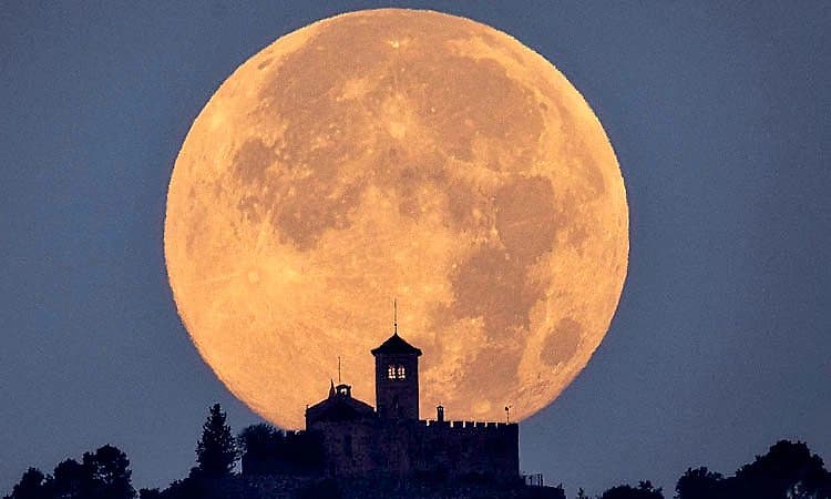 Supermoon: ಇಂದು ಹುಣ್ಣಿಮೆ ಭವ್ಯ ಸೂಪರ್ ಮೂನ್