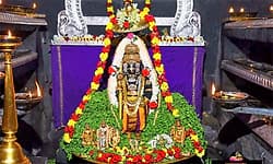 ದೇವರ ಪುಷ್ಪಾಲಂಕಾರ- ಅಲಂಕಾರದ ಫೋಟೋ ಆಲ್ಬಂ