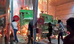 Yadgir: ವಿದ್ಯುತ್ ಶಾರ್ಟ್ ಸರ್ಕ್ಯೂಟ್ ನಿಂದ  ಕಾಟನ್ ಮಿಲ್ ಬೆಂಕಿಗಾಹುತಿ