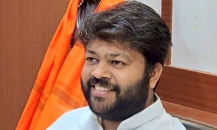 TMC polls: ಅಭಿವೃದ್ಧಿ ದಾಖಲೆ ತೋರಿಸಿದರೆ ಕಣದಿಂದ ಹಿಂದೆ ಸರಿಯುವೆ!  