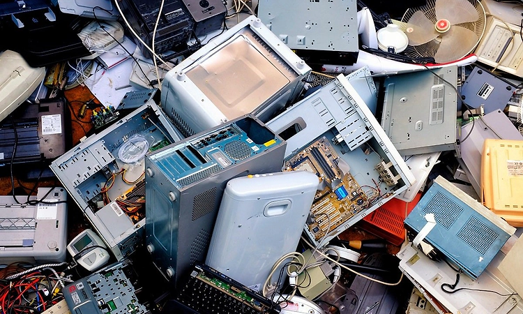 Malaysia bans e-waste imports, vows to end illegal dumping
