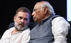 ಪಶ್ಚಿಮ ಬಂಗಾಳದ ಎಲ್ಲ ಕ್ಷೇತ್ರಗಳಲ್ಲೂ ಏಕಾಂಗಿ ಸ್ಪರ್ಧೆ: ಕಾಂಗ್ರೆಸ್‌ ಘೋಷಣೆ   