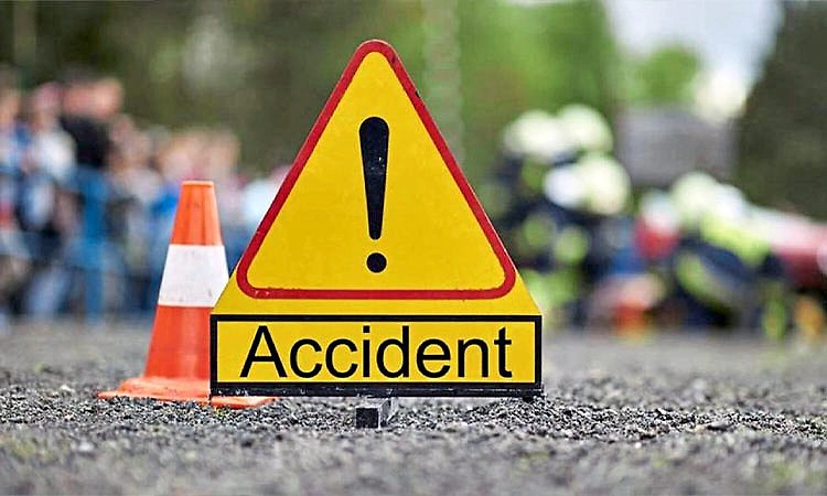 ನಾವುಂದ; ನಡೆದುಕೊಂಡು ಹೋಗುತ್ತಿದ್ದ ವ್ಯಕ್ತಿಗೆ ಬೈಕ್ ಢಿಕ್ಕಿ, ಗಂಭೀರ ಗಾಯ