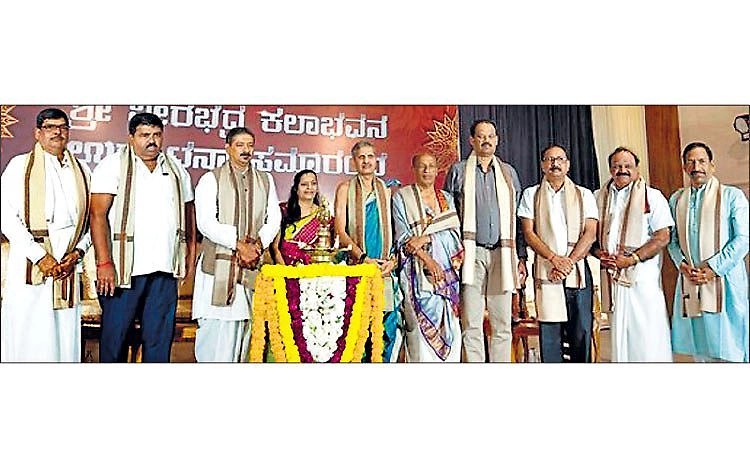 Udupi: ಧಾರ್ಮಿಕತೆಯಲ್ಲಿ ತೊಡಗಿಸಿಕೊಂಡರೆ ಜೀವನ ಪಾವನ