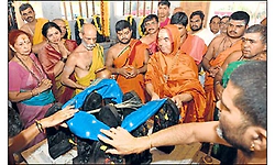 Kundapura: ನವಗ್ರಹಗಳಲ್ಲಿ ಜೀವನದ ಸೂತ್ರ: ರಾಘವೇಶ್ವರ ಶ್ರೀ; 