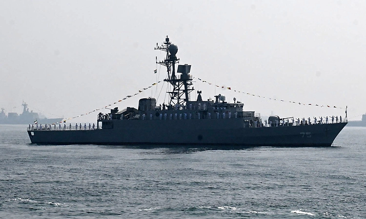  Iran FM warns US will regret sinking of frigate in Indian Ocean off Sri Lanka