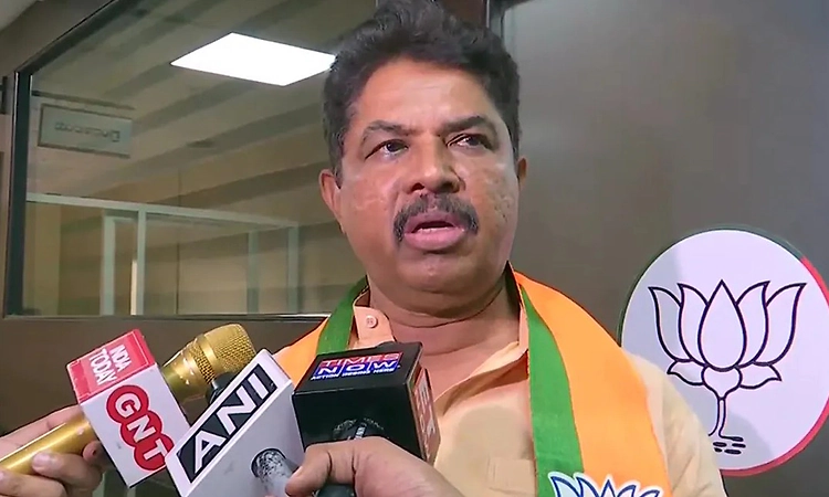 Criticism of PM Modi, repeated mentions of guarantees to be highlights of K’taka Budget: LoP Ashoka