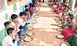 Telsang: ಸರಕಾರಿ ಶಾಲೆ ಸೇರಿದ ಮಗುವಿಗೆ 1,111 ರೂ. ಎಫ್‌ಡಿ!