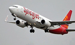 ಭಾರತೀಯರ ನೆರವಿಗೆ ಸ್ಪೈಸ್‌ಜೆಟ್: ಇಂದು ಯುಎಇನಿಂದ 13 ವಿಶೇಷ ವಿಮಾನಗಳ ಸಂಚಾರ