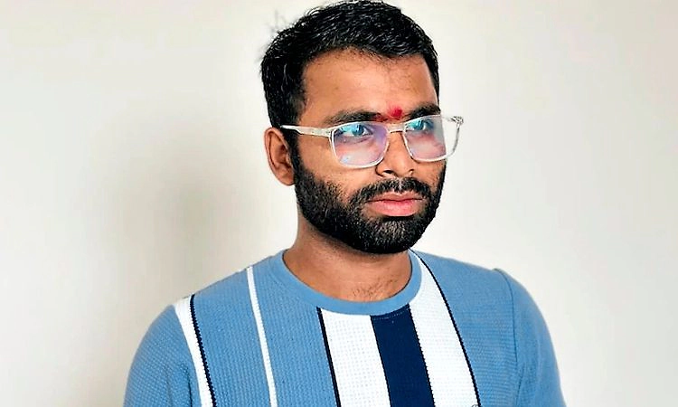 ಪೊಲೀಸರು ಹೊಡೆದರೆಂದು ಮನನೊಂದ ಯುವಕ 5ನೇ ಮಹಡಿಯಿಂದ ಜಿಗಿದು ಆತ್ಮಹ*ತ್ಯೆ