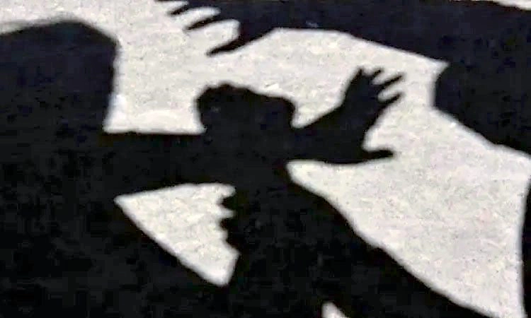 Bhatkala: ಹೋಟೆಲ್‌ಗೆ ನುಗ್ಗಿ ಗಲಾಟೆ, ವಸ್ತುಗಳಿಗೆ ಹಾನಿ, ವ್ಯಕ್ತಿಗೆ ಹಲ್ಲೆ