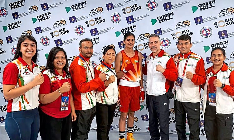 ಏಷ್ಯನ್‌ ಬಾಕ್ಸಿಂಗ್‌: ಜಾಸ್ಮಿನ್‌, ಮೀನಾಕ್ಷಿ ಹೂಡಾ ಸೆಮೀಸ್‌ಗೆ 