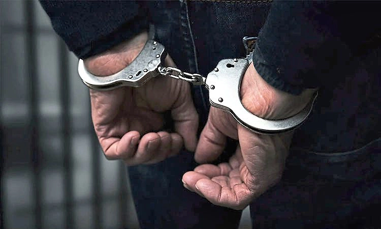 ಮಹಾರಾಷ್ಟ್ರ: ಉಗ್ರ ಜಾಲ ಸಂಪರ್ಕವಿದ್ದ ಇಬ್ಬರ ಬಂಧನ   