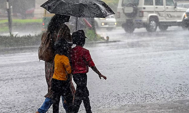 Udupi district receives moderate rain; Orange Alert in place till June 11
