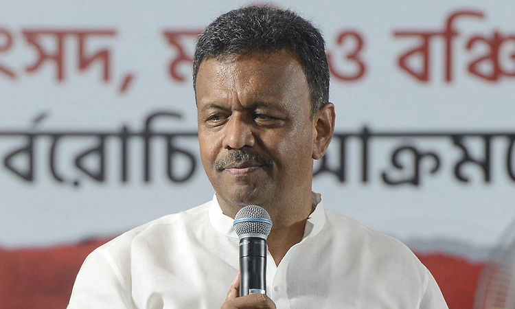 TMC's Firhad Hakim resigns as Kolkata mayor