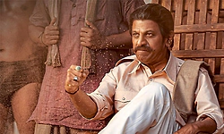 Peddi: ಗಮನ ಸೆಳೆದ ಗೌರ್‌ ನಾಯ್ಡು ಪಾತ್ರ.. ಪೆದ್ದಿ ಅಖಾಡದಲ್ಲಿ ಶಿವಣ್ಣ ಮಿಂಚು