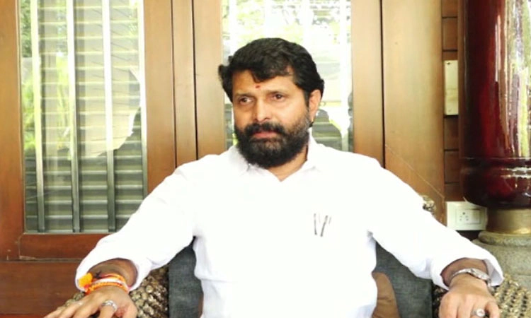 ಕ್ಯಾಬಿನೆಟ್‌ ಮೇ ಲಡ್ಕೀ ಕಹಾ ಹೈ:ಪ್ರಿಯಾಂಕಾ ಗಾಂಧಿಗೆ ಸಿ.ಟಿ.ರವಿ ಪ್ರಶ್ನೆ