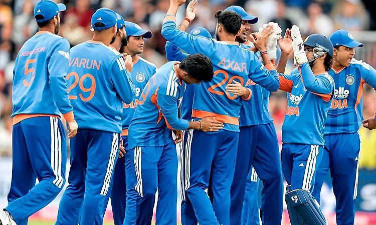 ಟೀಂ ಇಂಡಿಯಾಗೆ ನೆಟ್‌ ಬೌಲರ್‌ಗಳಾಗಿ ಆಯ್ಕೆಯಾದ ಇಬ್ಬರು ಆರ್‌ಸಿಬಿ ಆಟಗಾರರು