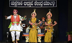 ಆಳ್ವಾಸ್‌ನಲ್ಲಿ ದುಬಾೖ ಮಕ್ಕಳ ಯಕ್ಷಗಾನ ಪ್ರದರ್ಶನ