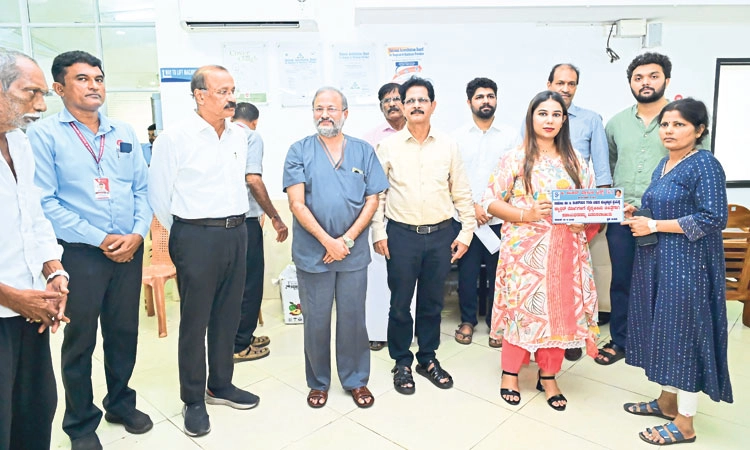 ಡಾ|ಜಿ.ಶಂಕರ್‌ 70ನೇ ಹುಟ್ಟುಹಬ್ಬ; 1,088 ರೋಗಿಗಳಿಗೆ, ಯಕ್ಷಗಾನ ಕಲಾವಿದರಿಗೆ ಆರ್ಥಿಕ ನೆರವು