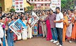 ಸೀರೆಯುಟ್ಟು ಓಟ: ಕುಡ್ಲದಲ್ಲಿ ನಾರಿಯರ ಸಂಭ್ರಮ