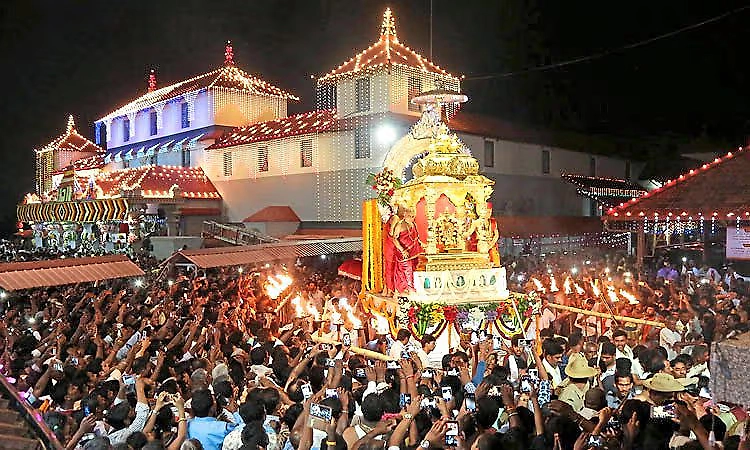 Annual Lakshadeepotsava of Dharmasthala Sri Manjunatha Swamy to be held from Nov 15 to 20